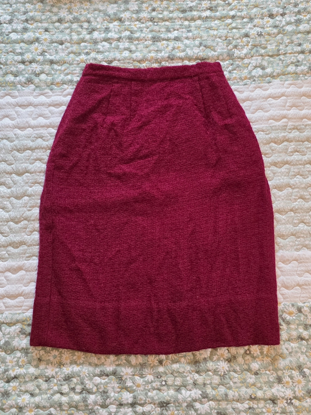 Vintage Burgundy Pencil Skirt - Classic Tailored Style